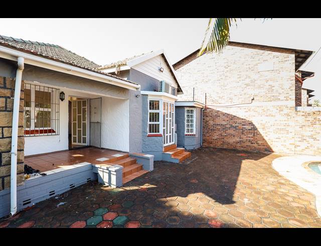 2 BEDROOM TOWNHOUSE FOR SALE IN MUSGRAVE